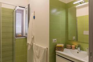 Un baño de MareinSicilia: Talia Residence