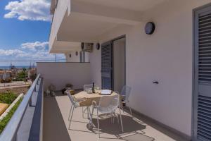 Un balcón o terraza en MareinSicilia: Talia Residence