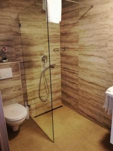 Vannituba majutusasutuses Hotel Skala