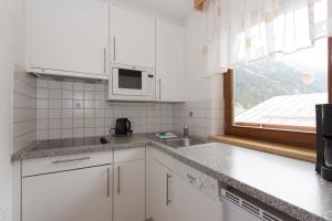Kuchnia lub aneks kuchenny w obiekcie Hotel Garni Försterheim