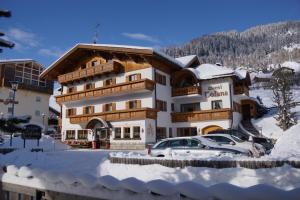 Splošen pogled na gorovje oz. razgled na gore, ki ga ponuja hotel