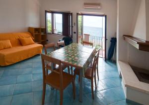 Posezení v ubytování Due Mari Residence + 49 fotografií