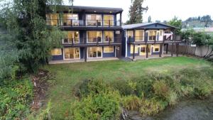 Gallery image of Chateau Riverside in Campbell River