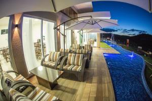 Bazén v ubytování HOTEL HPR nebo v jeho okolí