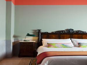 A bed or beds in a room at PratinnVatican