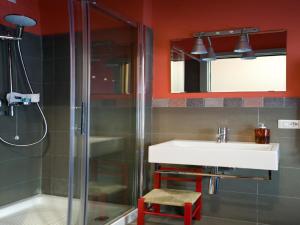 A bathroom at PratinnVatican