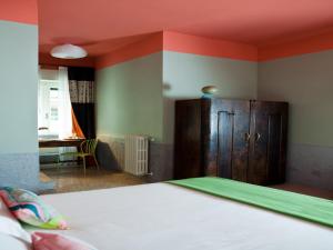 A bed or beds in a room at PratinnVatican