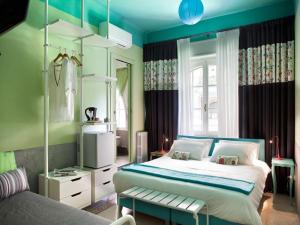 A bed or beds in a room at PratinnVatican