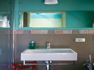 A bathroom at PratinnVatican