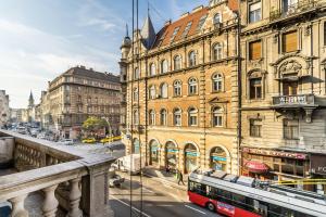 Nespecifikovaný výhled na destinaci Budapešť nebo výhled na město při pohledu z apartmánu