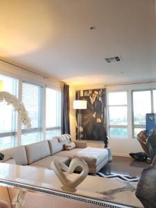 Gallery image of Penthouse Dreams in Irvine