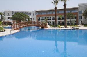 ภาพในคลังภาพของ Palm Wings Kusadasi Beach Resort&Spa ในดาวุตลาร์ +45 ภาพ