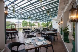 Restaurace v ubytování Supicha Pool Access Hotel - SHA Plus