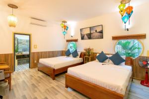 Gallery image of An Bang beach Ceramic house in An Bang