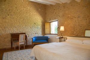 Postel nebo postele na pokoji v ubytování Casa Anamaria Hotel + 37 fotografií