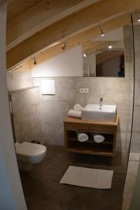 حمام في Pension Alpenblick