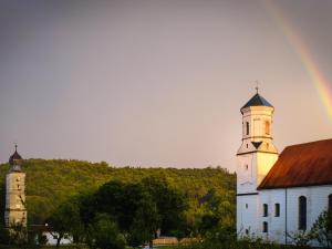 Fotografie z fotogalerie ubytování Klostergasthof Raitenhaslach v destinaci Burghausen