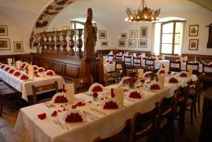 Restaurace v ubytování Klostergasthof Raitenhaslach