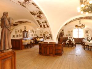 Restaurace v ubytování Klostergasthof Raitenhaslach