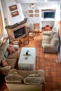 A seating area at Casa Rural La Maquinilla