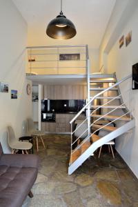 Η κουζίνα ή μικρή κουζίνα στο Suite Loft Apartment Konstantinidis +15 φωτογραφίες