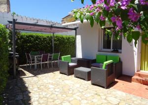 Fotografie z fotogalerie ubytování Rez de Jardin près plage Riells L'Escala v destinaci L'Escala