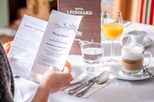 Opcje śniadaniowe w obiekcie Hotel Leonhard