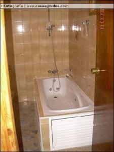 A bathroom at Casa Rural El Nido