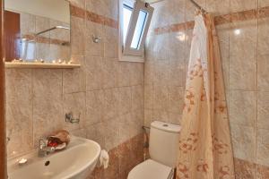 Et badeværelse på Corali Studios