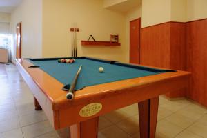 Biliár nebo kulečník v ubytování Hotel Harmonie