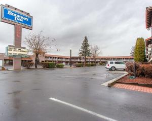 Afbeelding uit fotogalerij van Rodeway Inn Baker City in Baker City