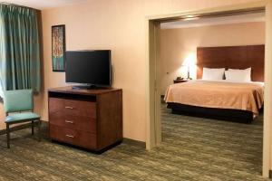 Gallery image of Quality Inn in Bedford