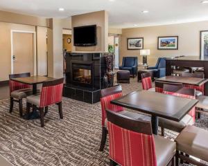 Gallery image of Comfort Inn Belle Vernon in Belle Vernon