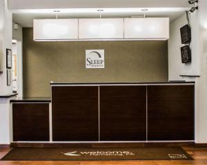 Lobby eller resepsjon på Sleep Inn & Suites Harrisburg -Eisenhower Boulevard