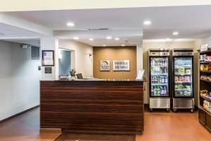 a grocery store with a cash counter and a refrigerator at Sleep Inn & Suites Pittsburgh Airport in Imperial