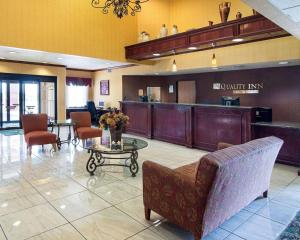 Gallery image of Quality Inn Midland in Midland