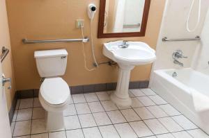 Koupelna v ubytování Comfort Inn North Conroe