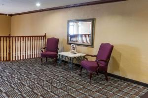 Posezení v ubytování Comfort Inn North Conroe