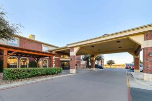 Fotografie z fotogalerie ubytování Quality Inn & Suites v destinaci Lubbock