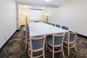 Konferenční prostory v ubytování Quality Suites + 26 fotografií