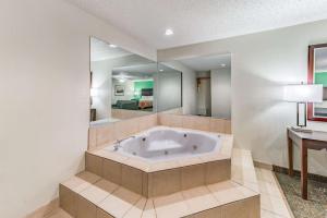 Fotografie z fotogalerie ubytování Quality Inn Allen - Plano East v destinaci Allen