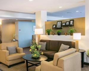 Posezení v ubytování Sleep Inn & Suites Austin North - I-35