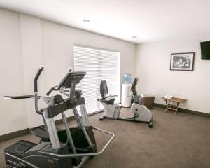 Fitness centrum a/nebo fitness zařízení v ubytování Sleep Inn & Suites Austin North - I-35