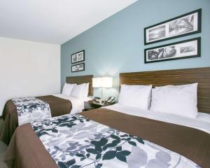 Postel nebo postele na pokoji v ubytování Sleep Inn & Suites Austin North - I-35
