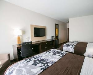 Postel nebo postele na pokoji v ubytování Sleep Inn & Suites Austin North - I-35
