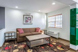 Posezení v ubytování Quality Inn & Suites West El Paso I-10