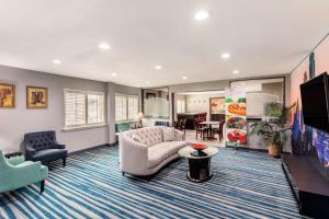 Gallery image of Quality Inn & Suites Plano in Plano