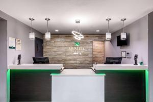 Vstupní hala nebo recepce v ubytování Quality Inn & Suites Plano East - Richardson