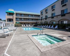 Gallery image of Quality Inn Grand Suites Bellingham in Bellingham