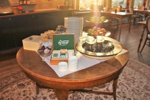 Cibo presso la locanda o nelle vicinanze